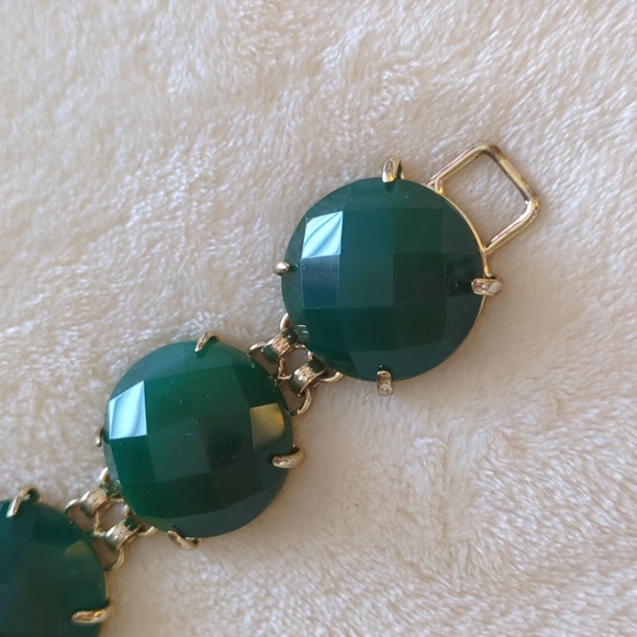 Kendra Scott Cassie Statement Bracelet Emerald Green - Picture 3 of 12